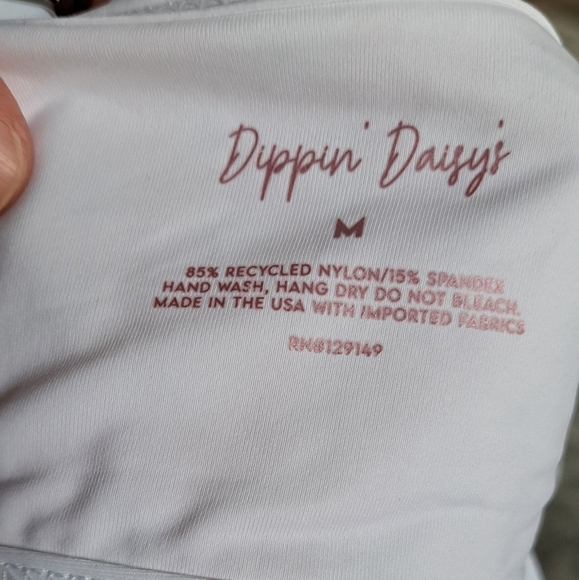 NWT DIPPIN' DAISY'S Scattered Daisy Olympia Bikini Top Womens Medium - Picture 6 of 9
